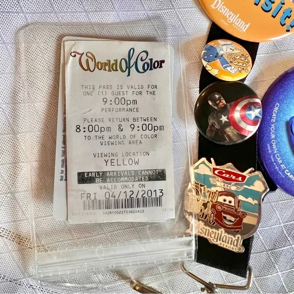 Disneyland Theme Park Lanyard with Collectible Pins 2013, Disney Collectibles